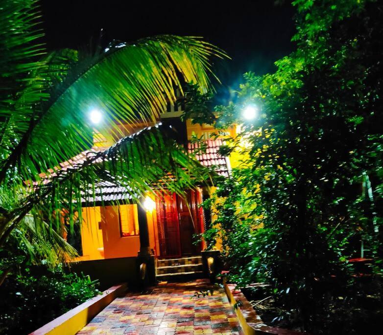 Smith Garden Farm House Auroville Pondicherry Eksteriør bilde